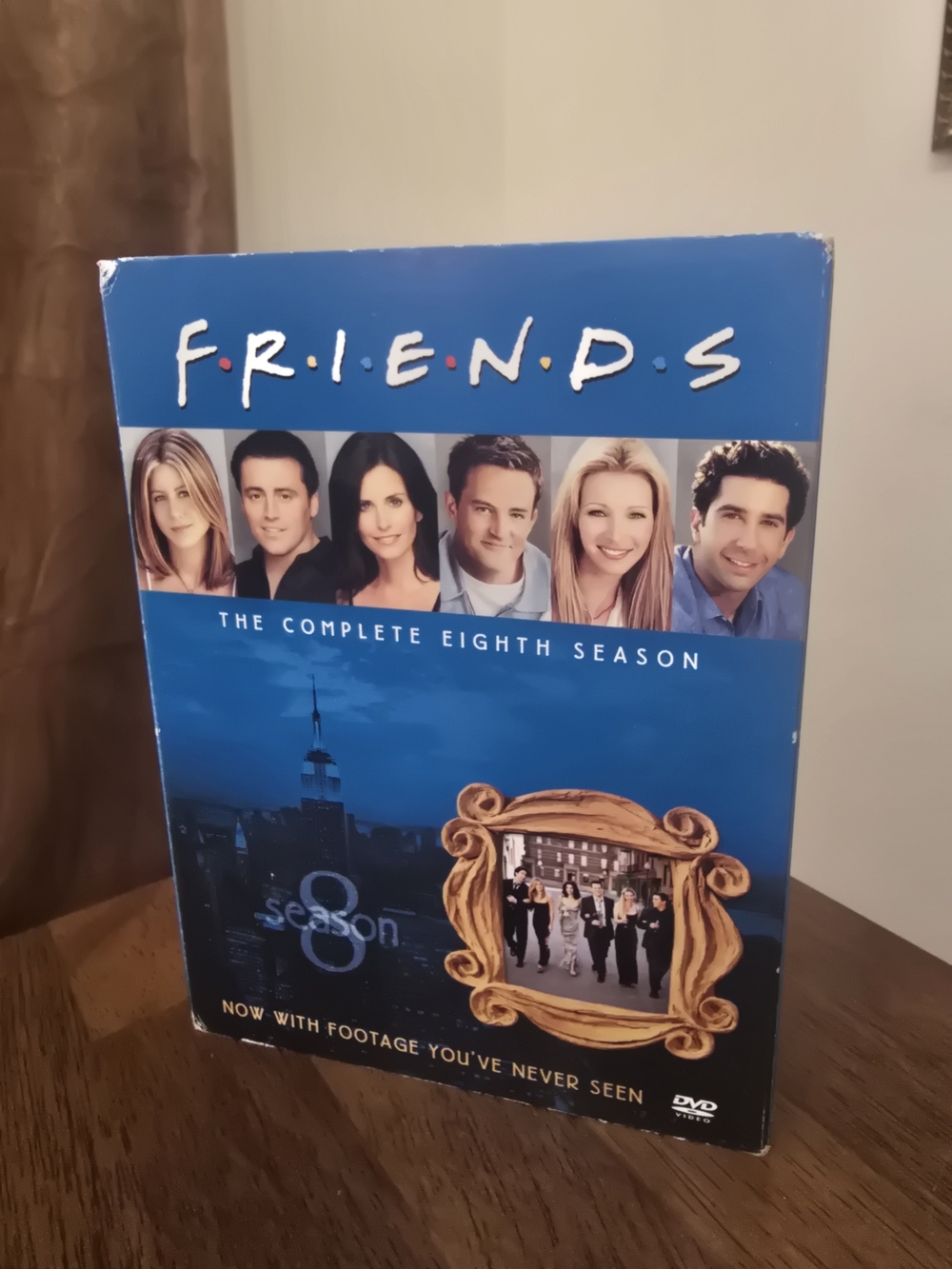Friends: The Complete Eighth Season DVD 2004 4-Disc Box Set With Case